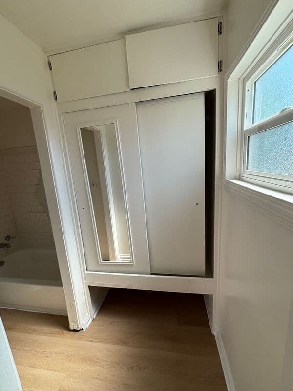 Glendora House: 634-638 E Lemon Ave