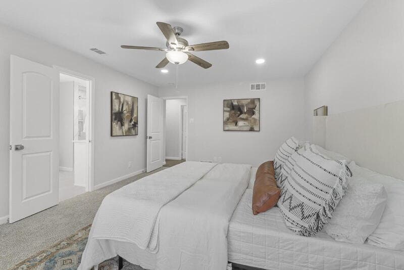 Dallas House: 3212 Altman Drive