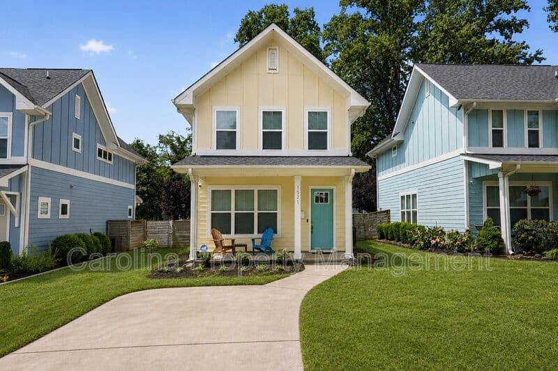 Charlotte House: 1521 Walton Rd