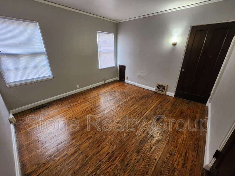 Terre Haute Condo: 1609 South 5th Street