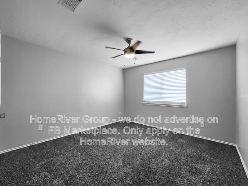 Houston House: 14218 Brunswick Point Ln