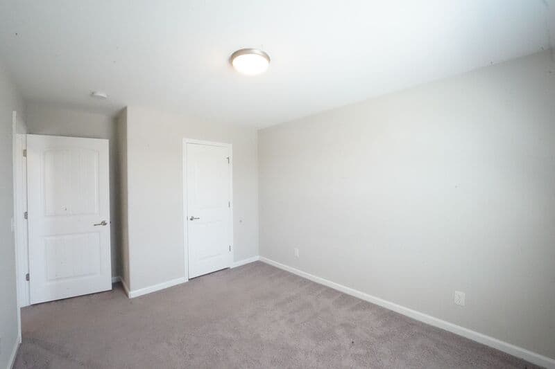 Savannah House: 165 Greyfield Circle
