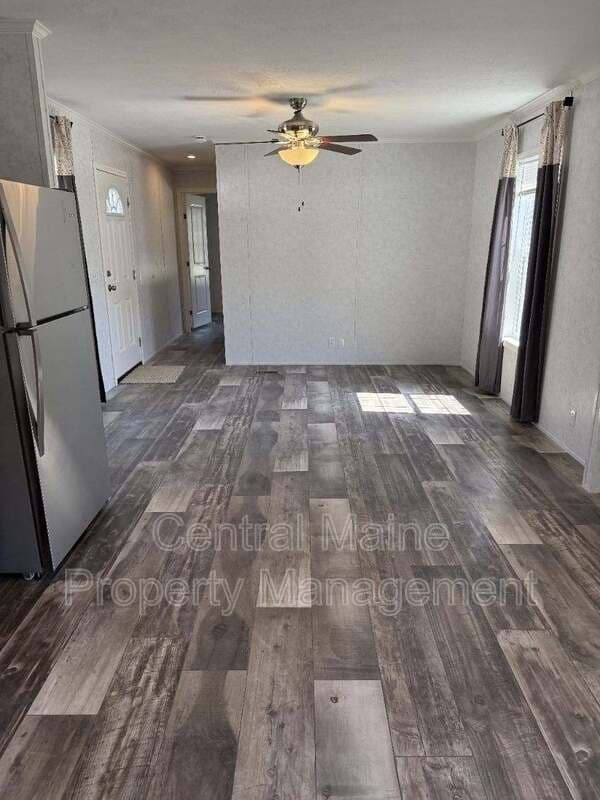 Orono House: 21 Austin Dr.