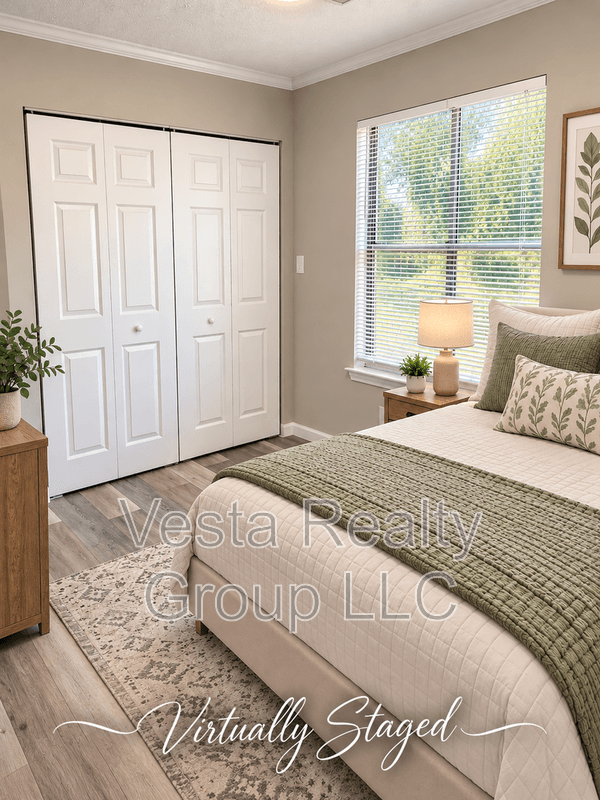 Stockbridge House: 407 Sage Ct