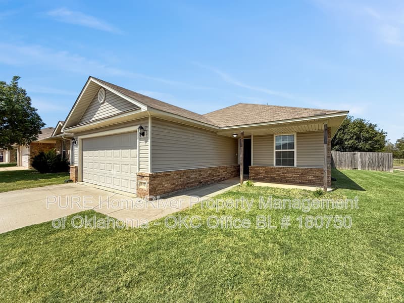 Oklahoma City House: 8401 SW 47th Cir