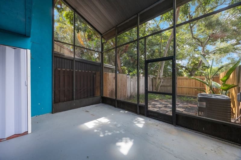 Largo Townhome: 2820 South Pines Drive - 131