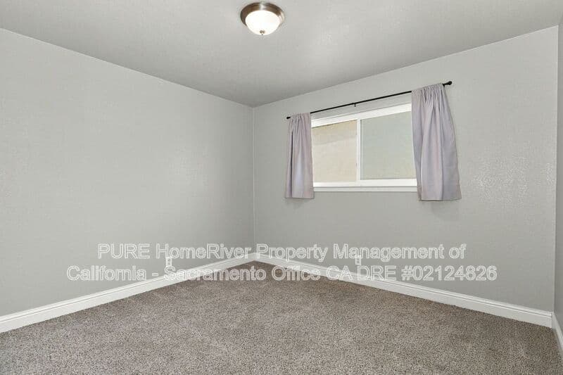 Carmichael House: 5805 Cada Circle