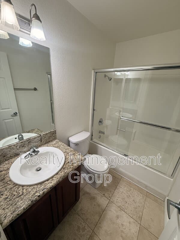 La Mesa Condo: 5417 Lake Murray Boulevard