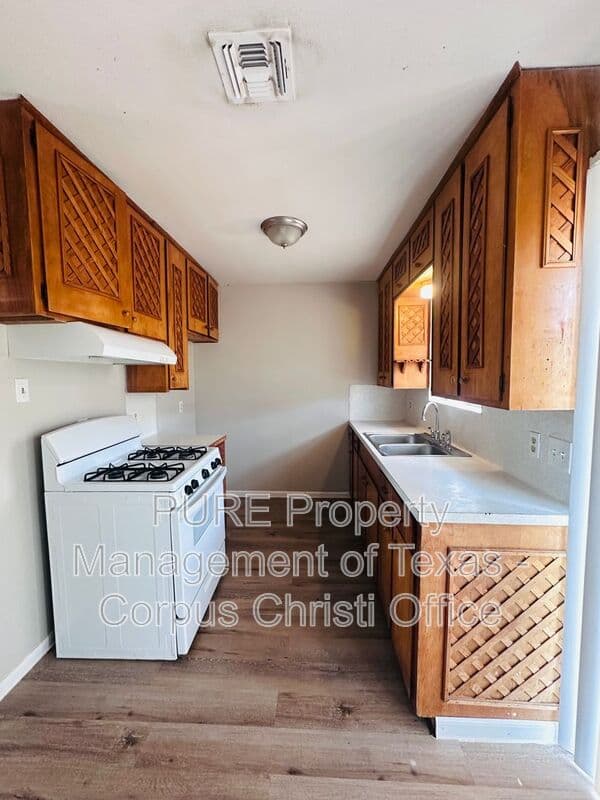 Corpus Christi, House: 742 Purdue Road