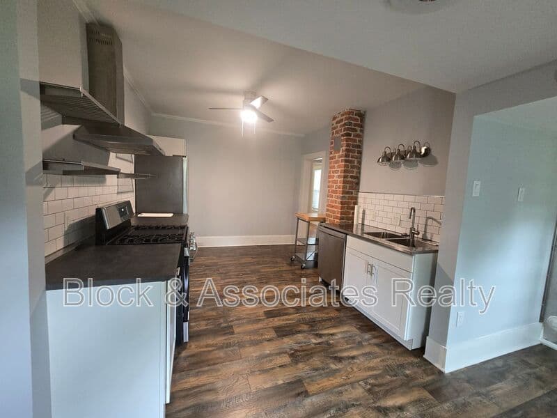 Winston-Salem Condo: 918 Franklin Street