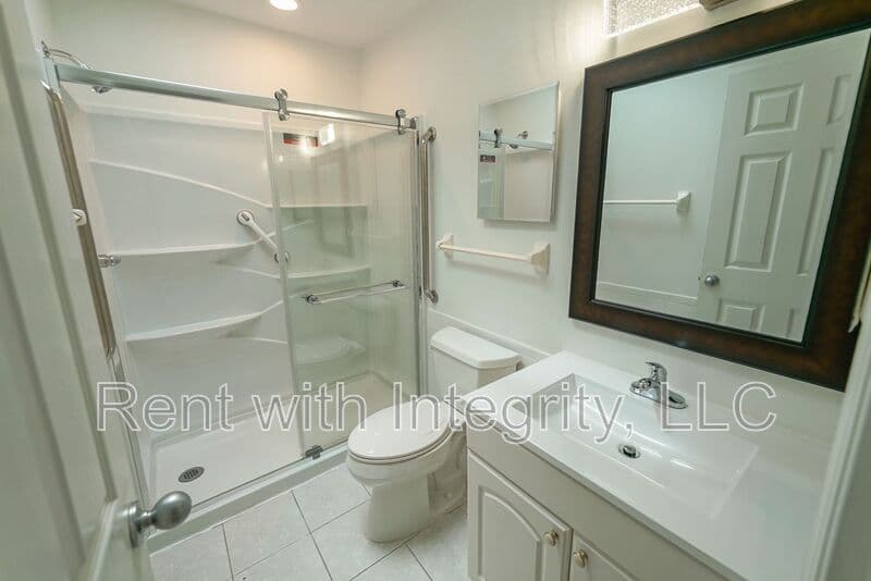Tallahassee House: 251-A Villas Ct. S