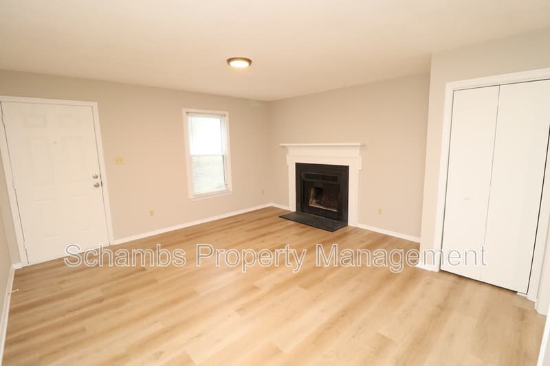 Raleigh Condo: 3901 Lexington Dr