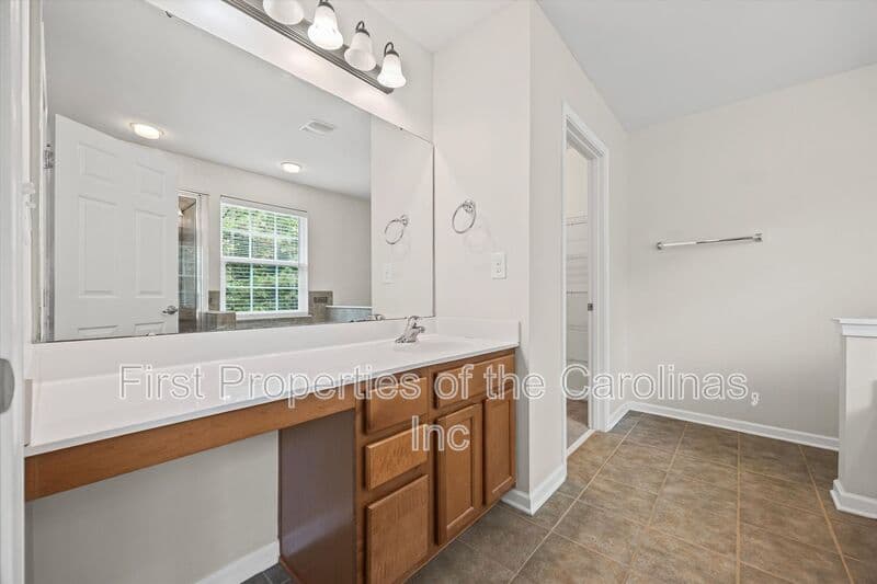 Charlotte Townhome: 9736 Springholm Drive