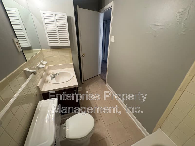 Memphis Condo: 2827 Sonora Drive No 2