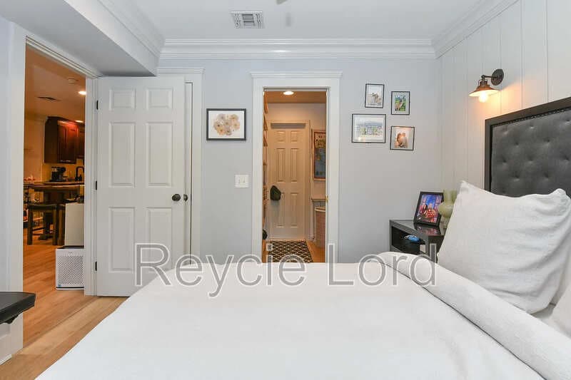 Hoboken Condo: 219 Willow Ave