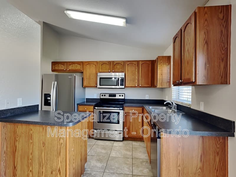 Winter Haven House: 247 Lake Eloise Pointe Blvd