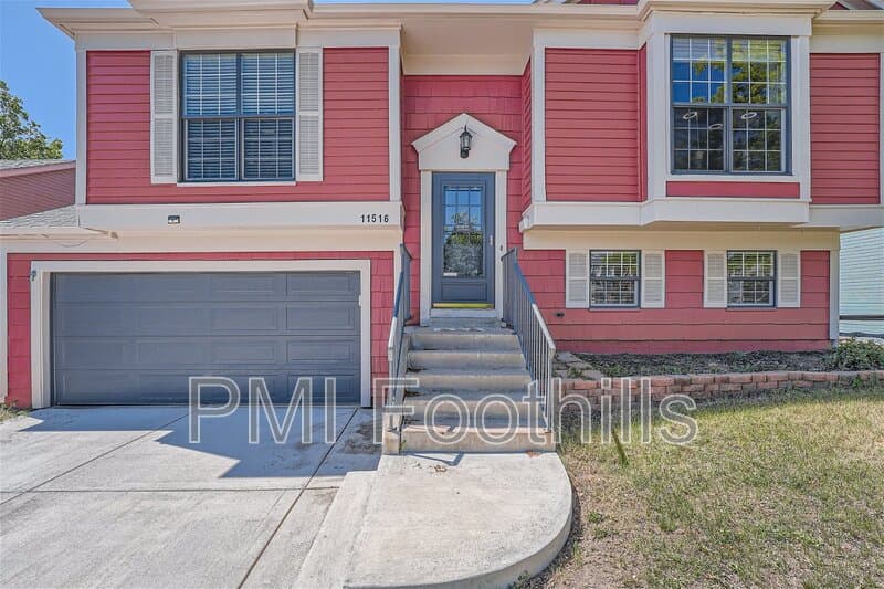 Westminster House: 11516 West 102nd Place