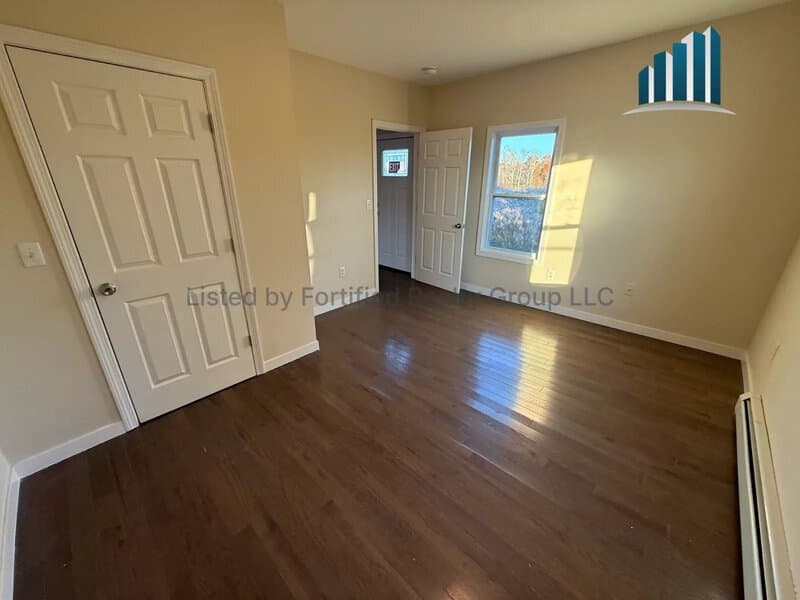 Fall River Condo: 56 Frederick St