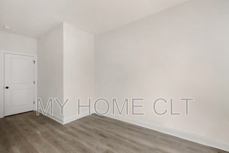 Charlotte Townhome: 2309 Ellen Avenue
