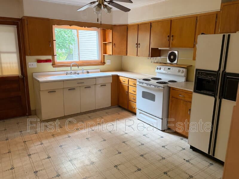 Pottsville Condo: 1715 West Market Street