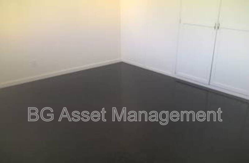 Richmond Condo: 1407 Visalia Avenue