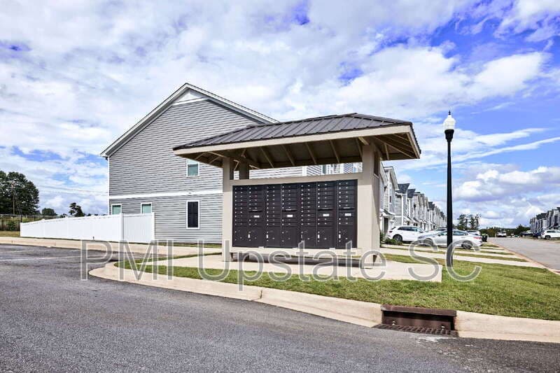 Spartanburg Townhome: 1290 Westgate Village Drive
