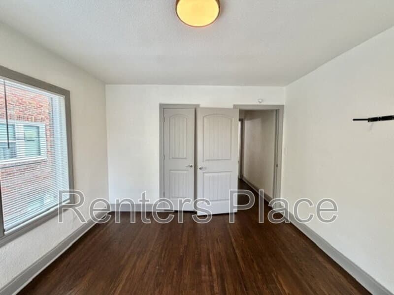 Tulsa House: 1128 South Rockford Avenue