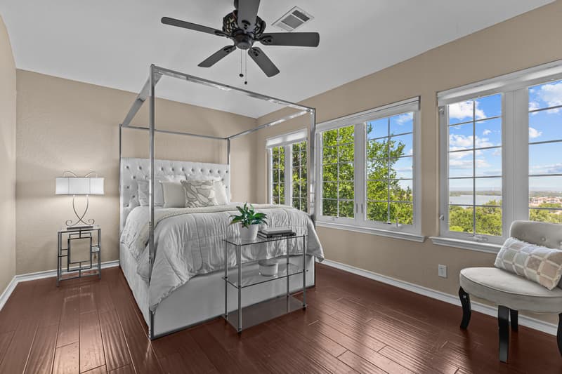 Horseshoe Bay House: 112 Big Sky