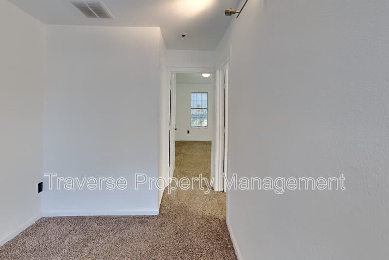 Fort Worth House: 3604 Baldwin Ave