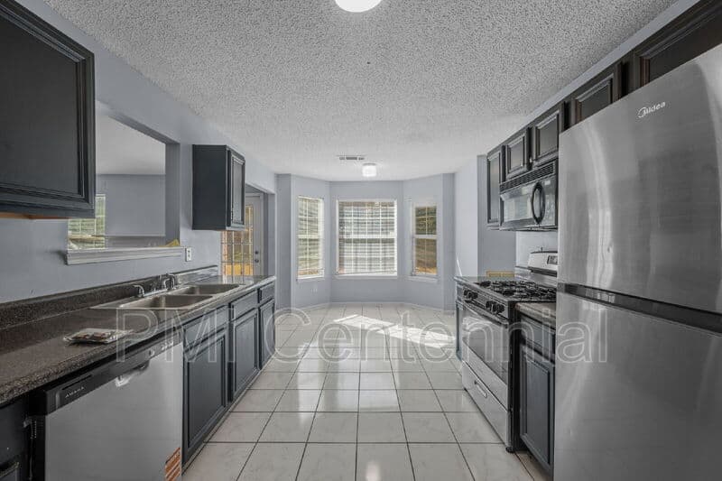 Lithonia House: 7227 Teakwood Pl