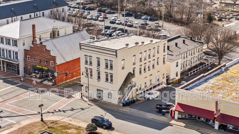 Harrisonburg Condo: 205 N Main