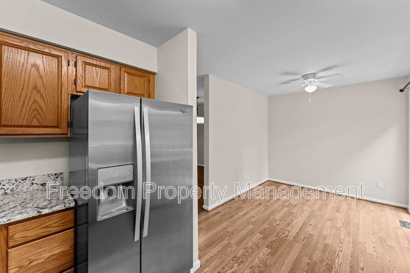 Manassas Townhome: 8644 Sanderling Dr