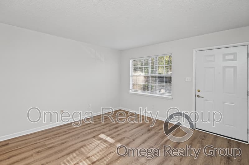 Hoover Apartment: 3311 Woodley Ct