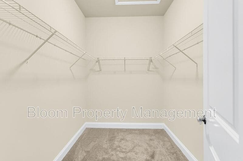 Mount Pleasant House: 2649 Lohr Dr