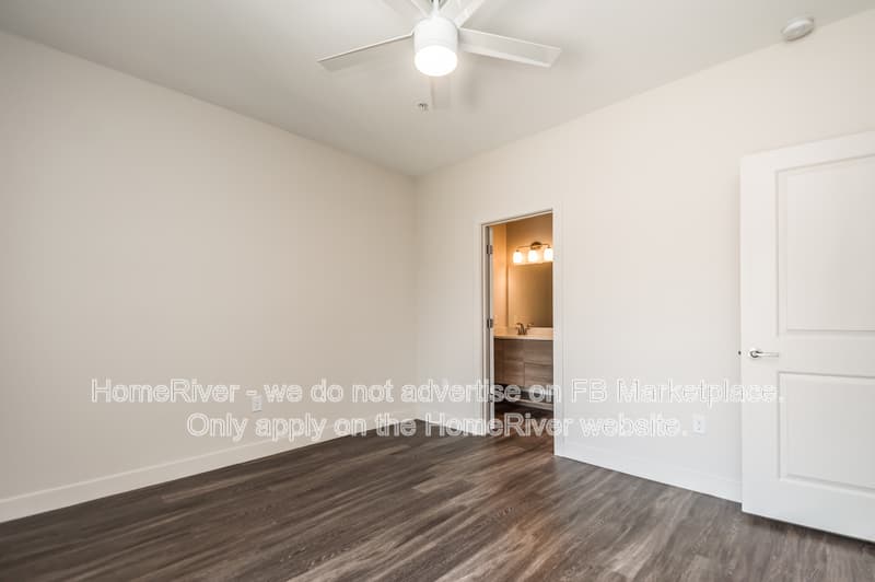Tempe Townhome: 1000 W 5th St