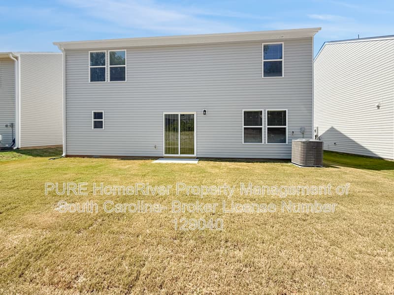 Spartanburg House: 483 Sundown Dr