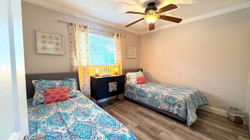 Daytona Beach Condo: 506 University Blvd