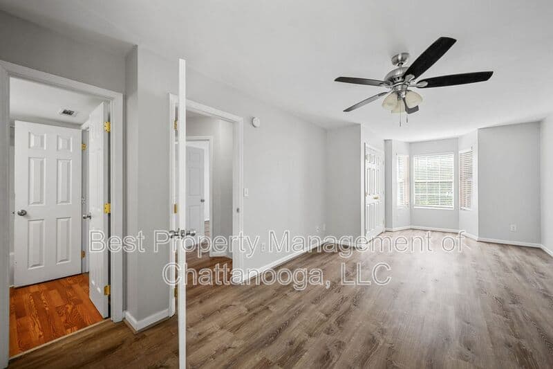 Ooltewah House: 5637 Tucker Rd