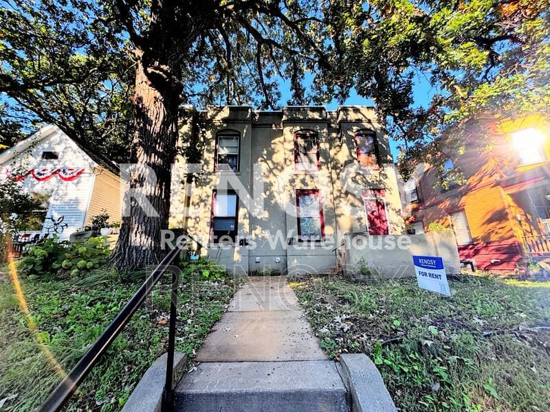 Des Moines Condo: 840 16th St