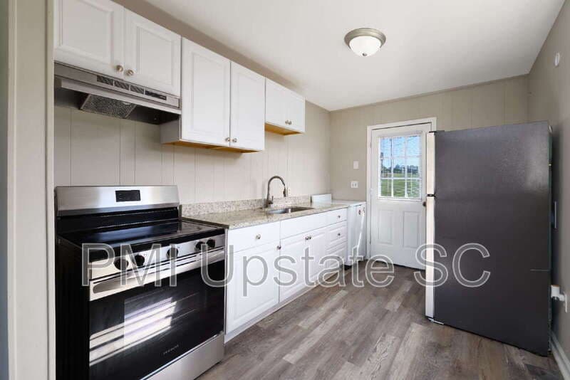 Honea Path Condo: 700 Brook Street