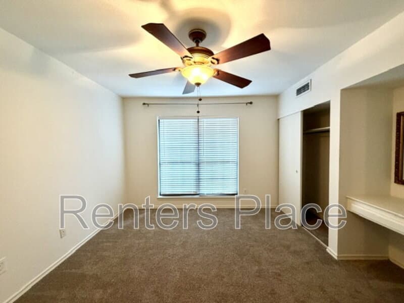 Tulsa House: 2224 South Boston Ave