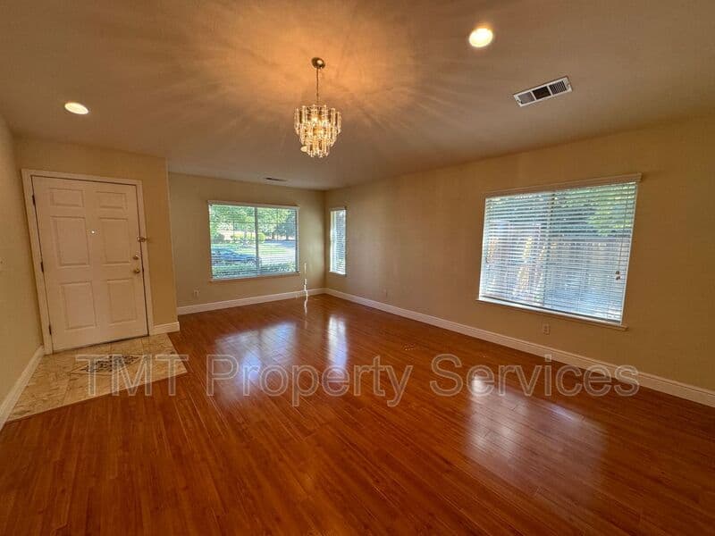 Gold River House: 2144 Gold Hollow Ct