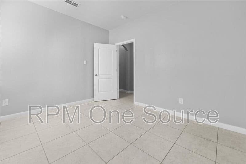 Forney House: 2043 Fair Crest Trail