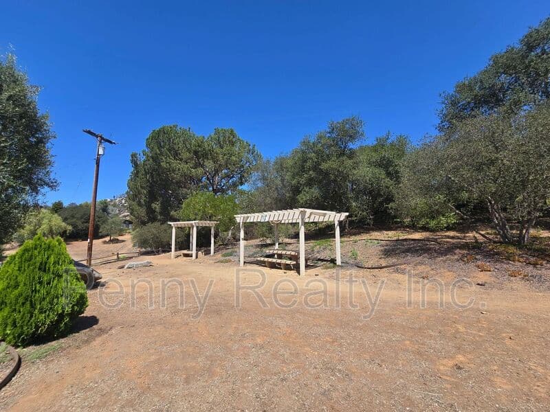 Escondido House: 9603 Indian Creek Way