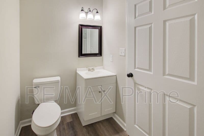 Virginia Beach House: 5375 Grand Lake Crescent