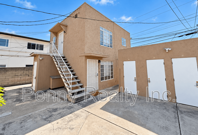 San Diego Condo: 4578-82.5 34th St.