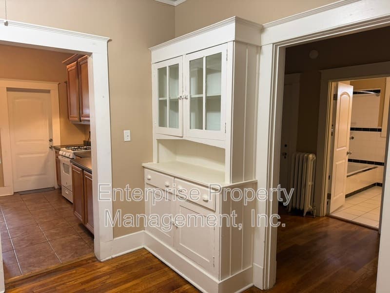Memphis Condo: 2380 Parkway Pl