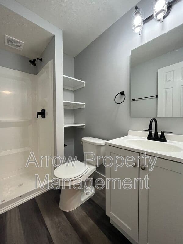 Lincoln Condo: 877 N 26th Street - 12