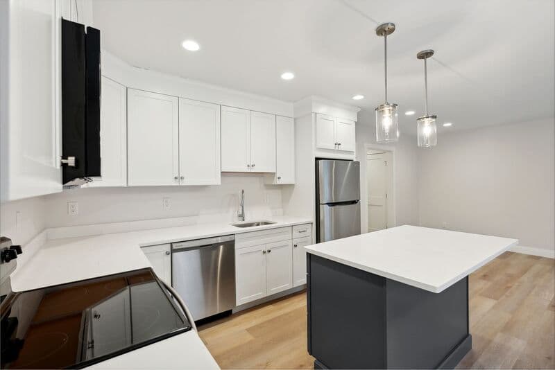 Wells Townhome: 42 Foliage Way