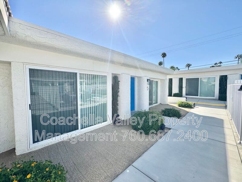 Palm Desert House: 73525 Shadow Mountain Dr